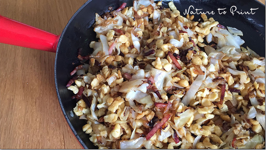 Allgäuer Krautspätzle mit Schmelzkraut aus La Cocotte