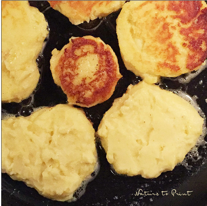 Kartoffelpuffer in der Gusseisenpfanne