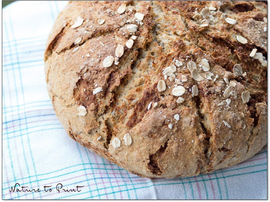 Schnelles Natronbrot mit Hafermehl und Buttermilch