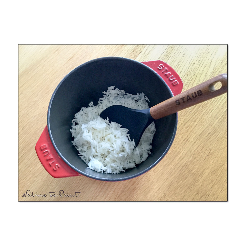 Reis aus der Cocotte ist locker, klebt nicht und behält seine Vitamine, Mineralstoffe und sein feines Aroma. 